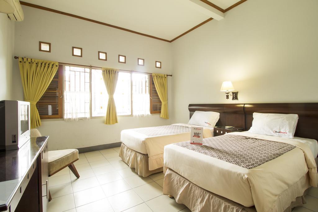 Reddoorz @ Setrasari Hotel Bandung Bilik gambar